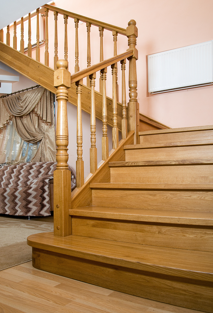 Comment mettre en valeur un escalier ?  Escaliers maison, Escalier bois,  Decoration escalier